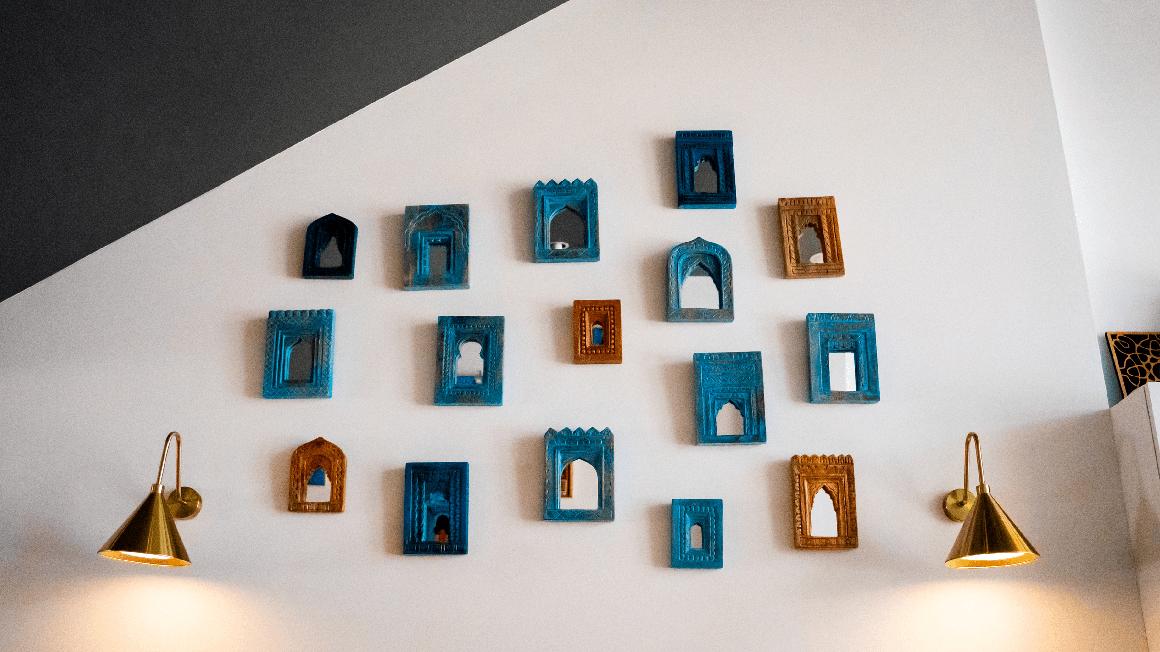 Amara dining room detail
